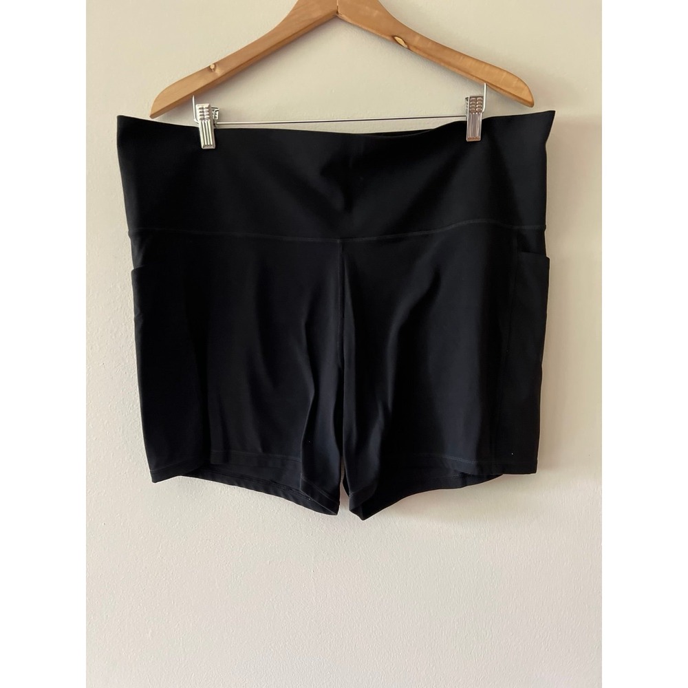 Athleta Black 3X Salutation Stash Pocket II 5" Short